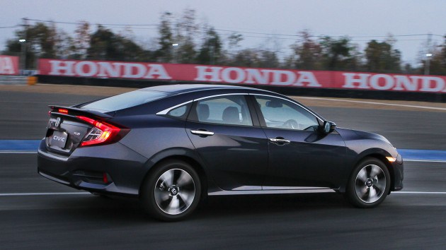 Honda-Civic-2016-Indonesia