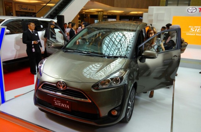 Omega Mobil All New Sienta Cocok untuk Bandung 