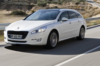 Omega Mobil Test Drive Peugeot 508, Elegansi yang Futuristik 