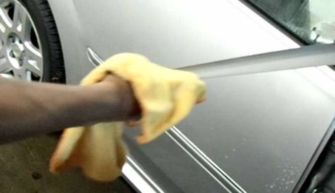 Omega Mobil Cara Mudah Bersihkan Sendiri Sabuk Pengaman