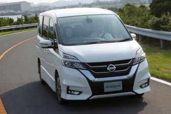 Omega Mobil Empat Fitur Canggih di Nissan Serena Baru 