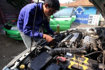 Omega Mobil Pakai Mobil Mesin Diesel? Jangan Lupa Kuras Tangkinya 