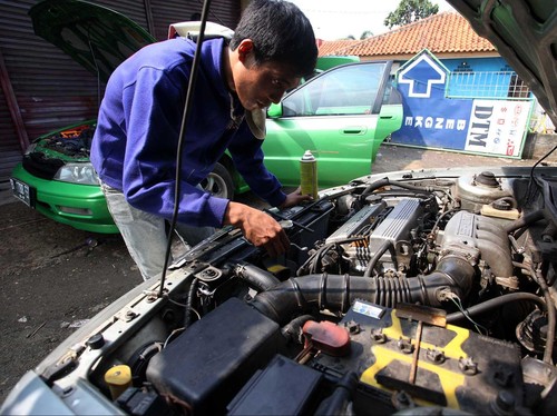 Omega Mobil Pakai Mobil Mesin Diesel? Jangan Lupa Kuras Tangkinya