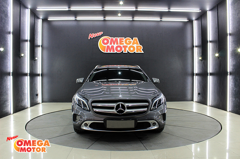 Omega Mobil MERCEDES BENZ GLA 200 URBAN AT (KM 47.818) 