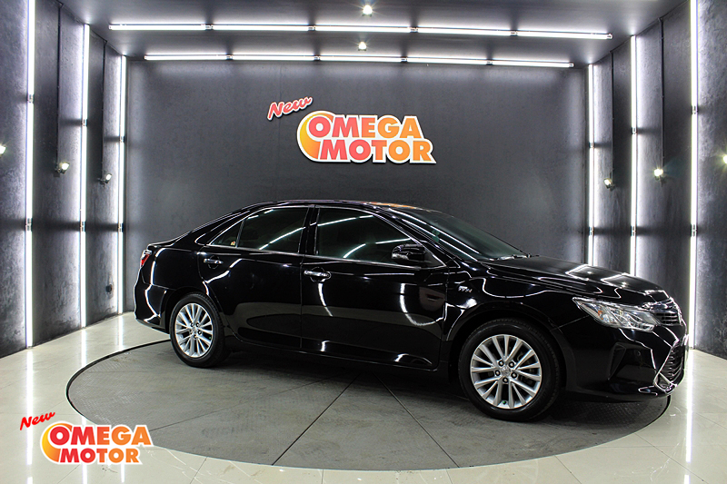 Omega Mobil T. CAMRY 2.5 V AT (KM 41.253) 