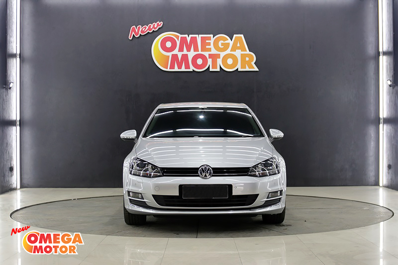 Omega Mobil VW. GOLF MK7 1.4 TSI AT (KM 21.885) 