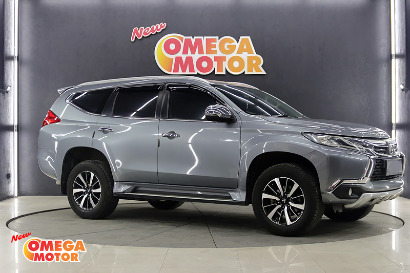 Omega Mobil MITS. PAJERO DAKAR SPORT 2.5 AT (KM 52.000) 