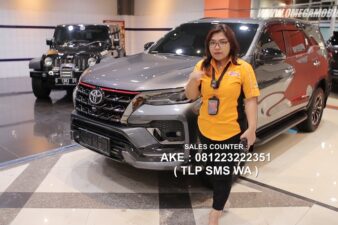 Omega Mobil JUAL REVIEW SUV TOYOTA FORTUNER VRZ TRD KILOMETER 23 RIBU -  TAHUN 2020 - DIESEL 