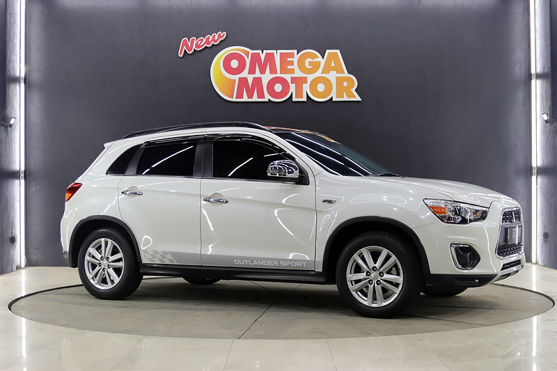 Omega Mobil MITS. OUTLANDER SPORT 2.0L AT (KM 25.774) 
