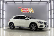 Omega Mobil MERCEDES BENZ GLA 200 AMD AT (KM 8.643) 