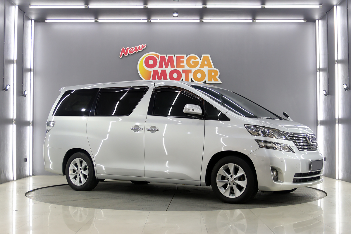 Omega Mobil T. VELLFIRE 2.4 V AT (KM 62.160) 