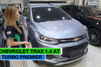 Omega Mobil NEW STOK LAGI ! . CHEVROLET TRAX 1.4 TURBO PREMIER PANORAMIC AT (KM 29.870) 2019 - BEDA UNIT YA 