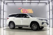 Omega Mobil T. FORTUNER 2.4 VRZ AT (KM 37.113) 