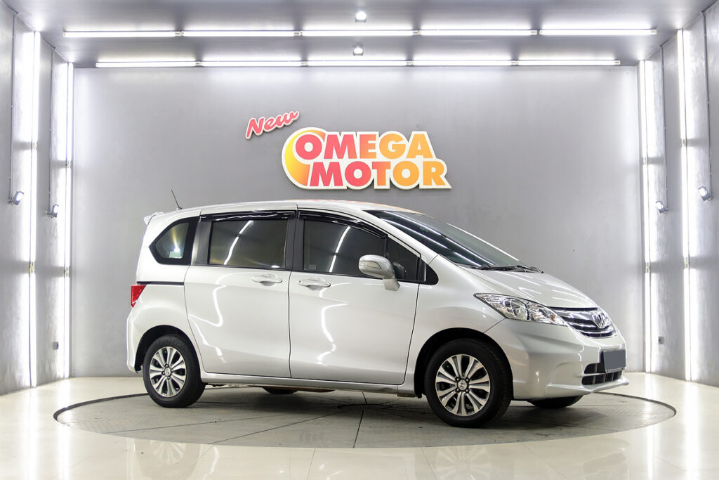 Omega Mobil H. FREED PSD E 1.5 AT (KM 58.325) 
