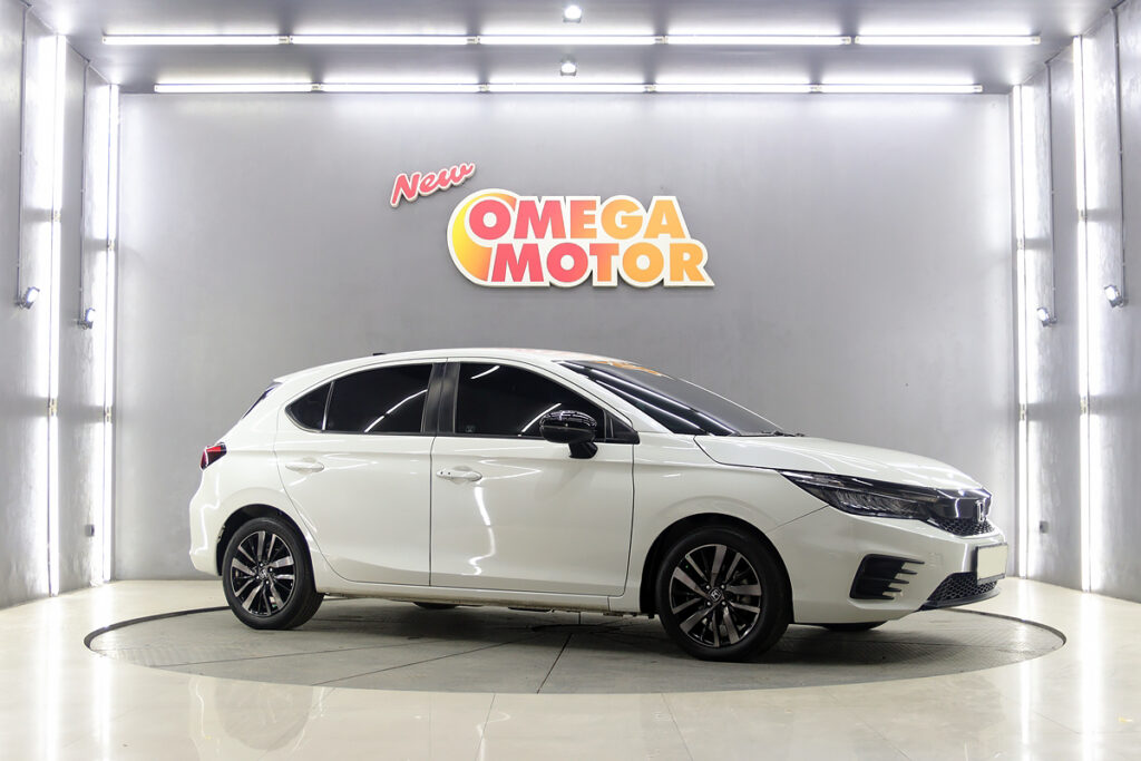 Omega Mobil H. CITY HATCHBACK 1.5 RS AT (KM 17.400)