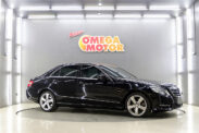 Omega Mobil MERCEDES BENZ E250 AVANTGARDE AT (KM 62.900) 