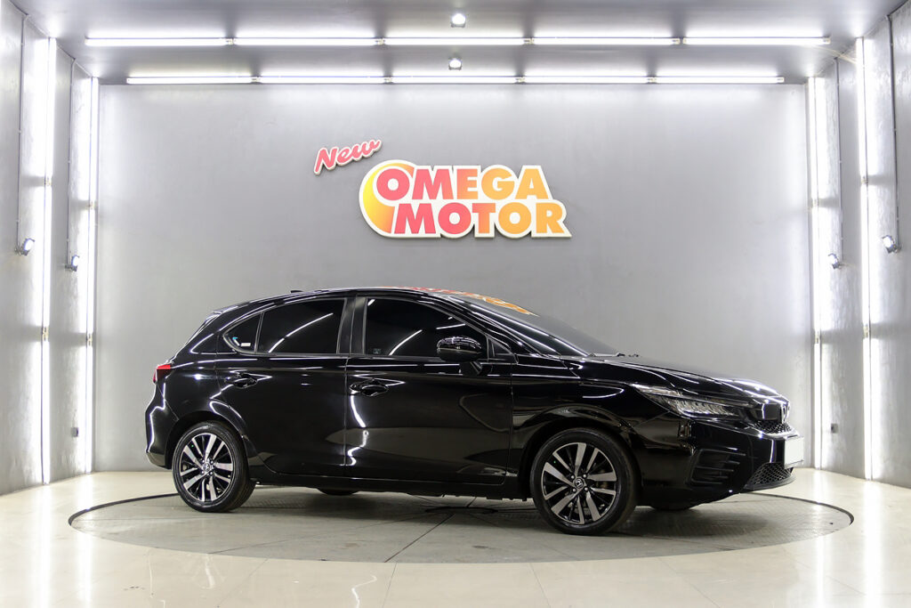 Omega Mobil H. CITY HATCHBACK RS 1.5 AT (KM 47.647) 