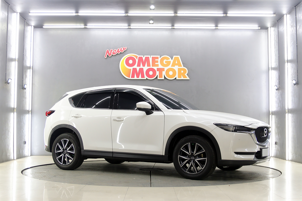 Omega Mobil MAZDA CX5 ELITE 2.5 AT (KM 50.970) 