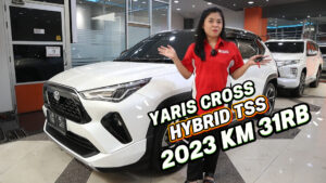 Omega Mobil JUAL / REVIEW MOBIL #TOYOTA YARIS CROSS HYBRID 1.5 TSS AT (KM 31.255) 2023 