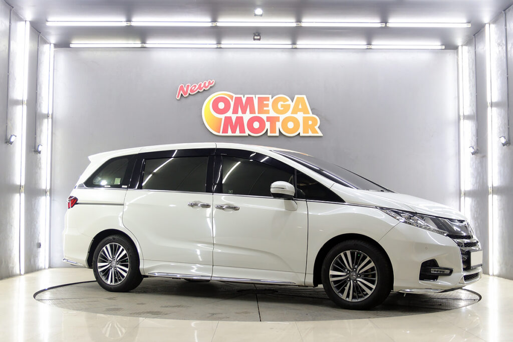 Omega Mobil H. ODYSEEY E PRESTIGE 2.4 AT (KM 49.669) 