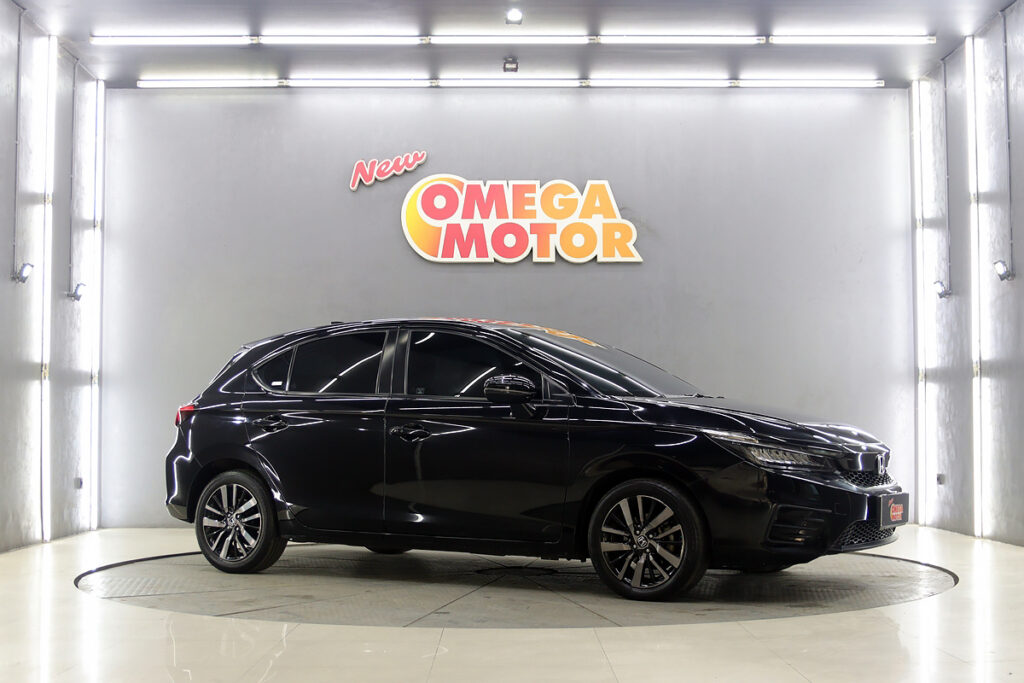 Omega Mobil H. CITY HATCHBACK RS 1.5 AT (KM 40.423) 