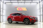 Omega Mobil MERCEDES BENZ GLA 200 AMG AT (KM 25.343) 