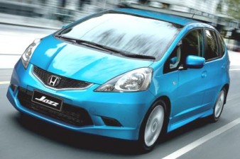 Omega Mobil HONDA JAZZ 